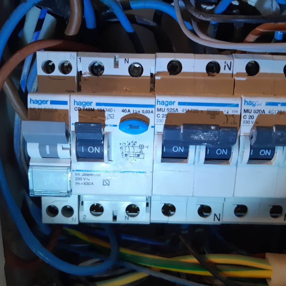 Cuadro eléctrico vivienda